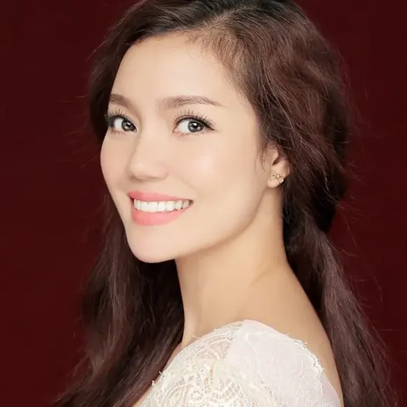 Chị Ngọc Hạnh
