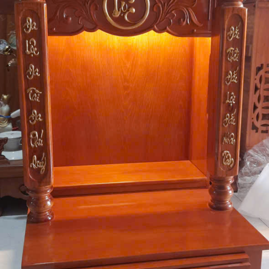 Bàn Thờ Ông Địa Thần Tài gỗ sồi cột vuông dát vàng